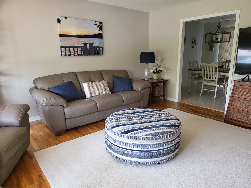 76 Belaire Drive, Big Flats, New York image 3