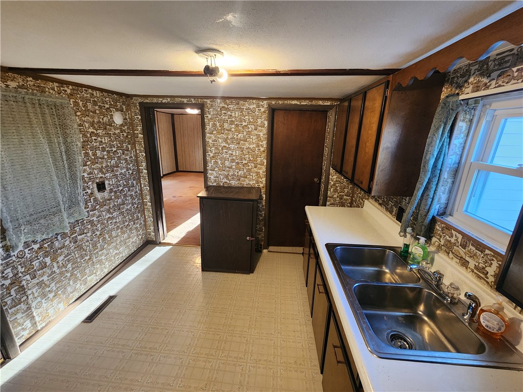 12 Prospect Street, Mount Morris, New York image 15