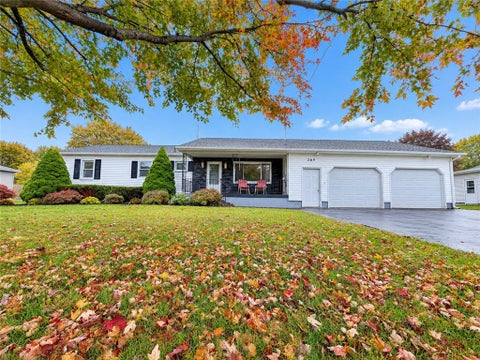 Homes For Sale - 269 Glasgow Street<br/> Wayne County, Galen, NY 14433
