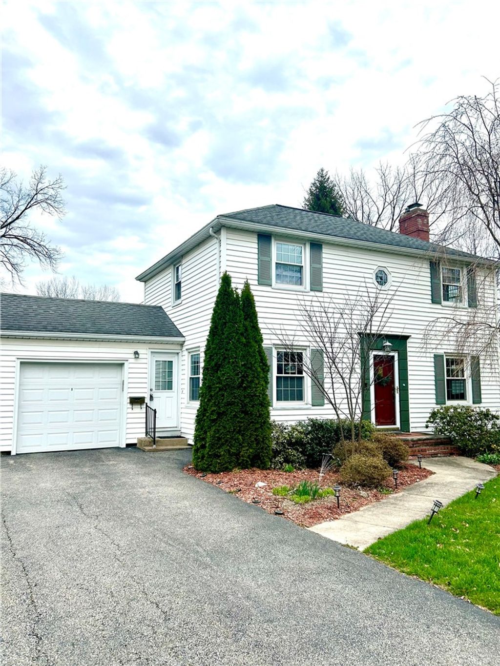 Photo of 28 Chelmsford Road, Brighton, NY 14618 (MLS # R1677779)