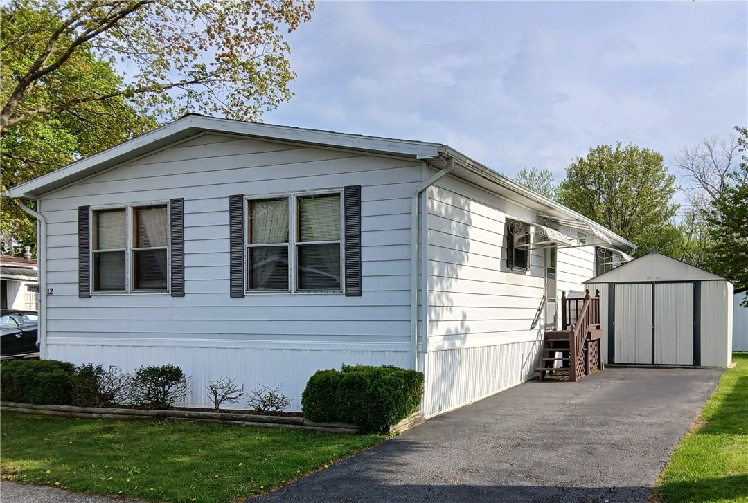 12 Seneca
