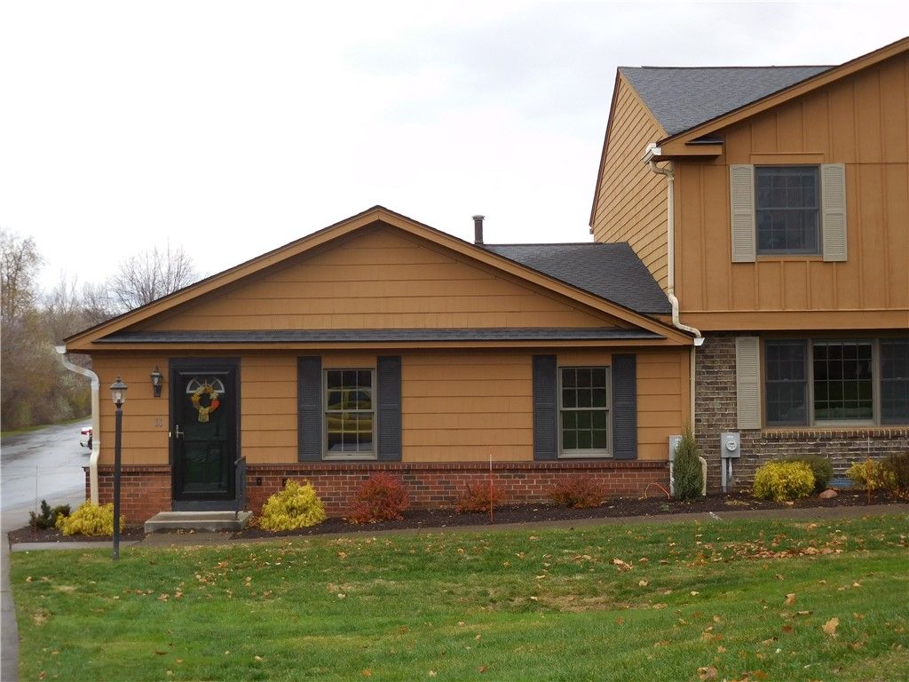 Photo of 11 Huxley Way, Perinton, NY 14450 (MLS # R1652541)