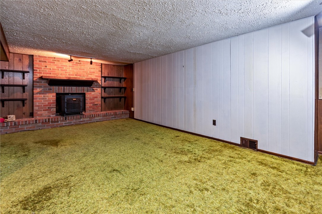 166 Andiron Lane, Greece, New York image 38