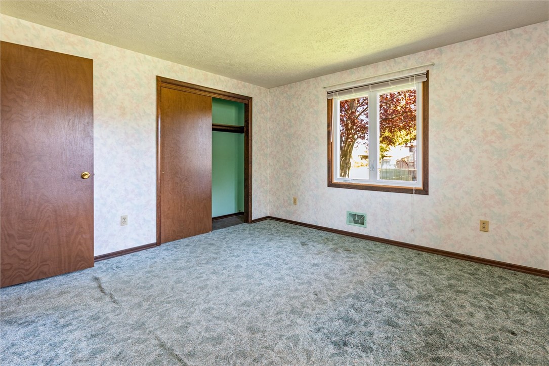 166 Andiron Lane, Greece, New York image 25