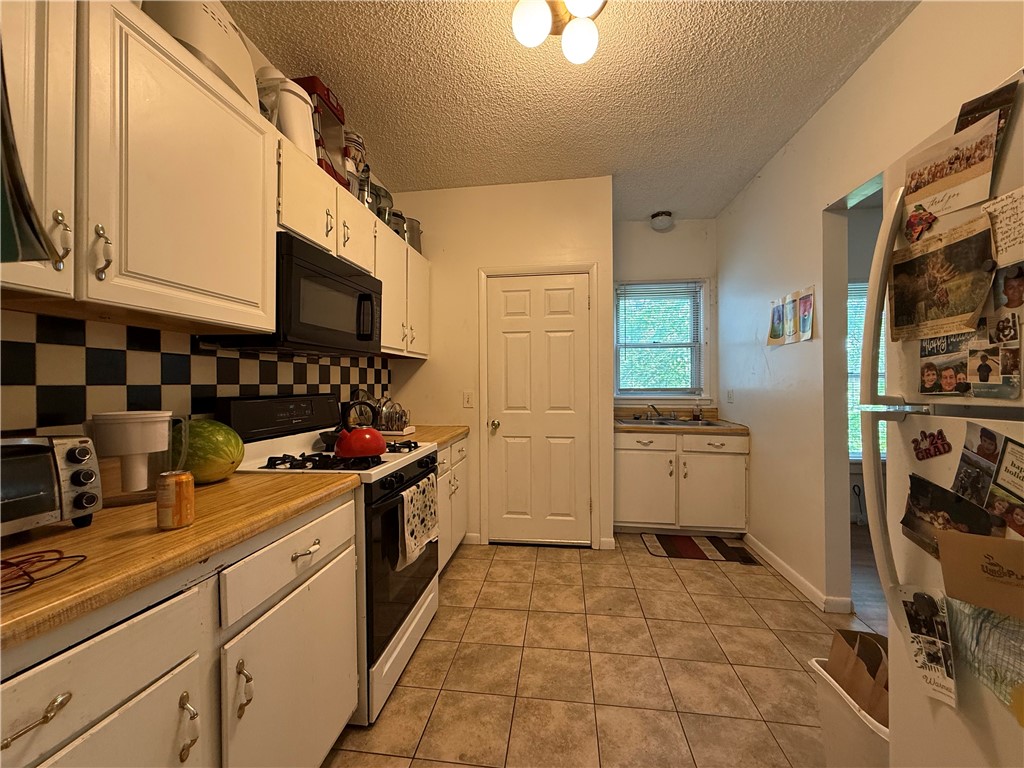 453 Averill Avenue