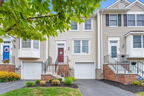 Photo for 90 Courtshire Lane