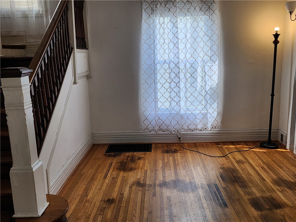 92 Nelson Street, Auburn, New York image 5