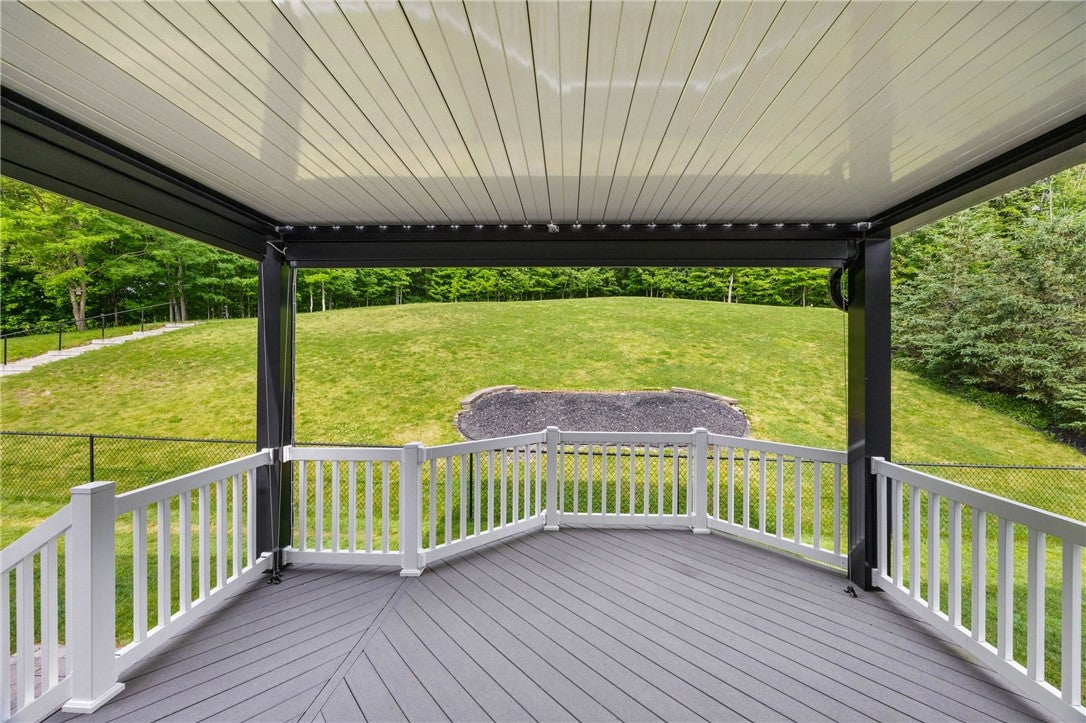 7 Rothbury Circle