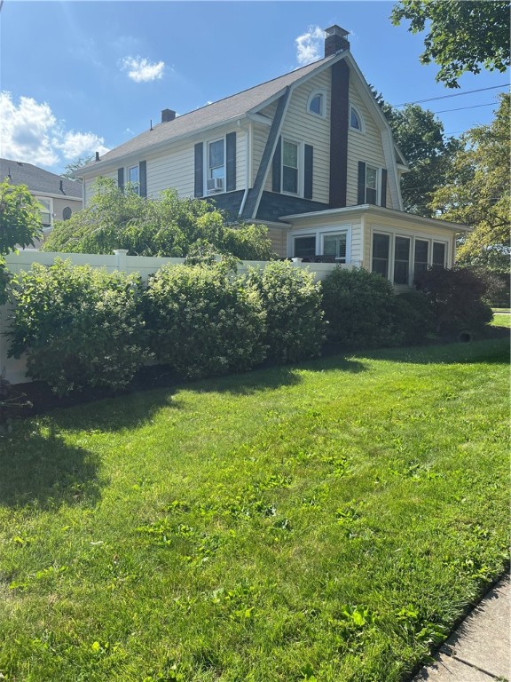 625 Roe Avenue