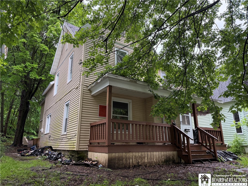 236 Fulton Street, Jamestown, New York image 2