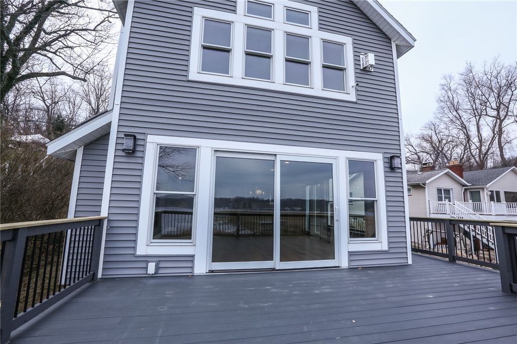 Photo of 1370 Bay Shore Boulevard, Irondequoit, NY 14609 (MLS # R1660084)