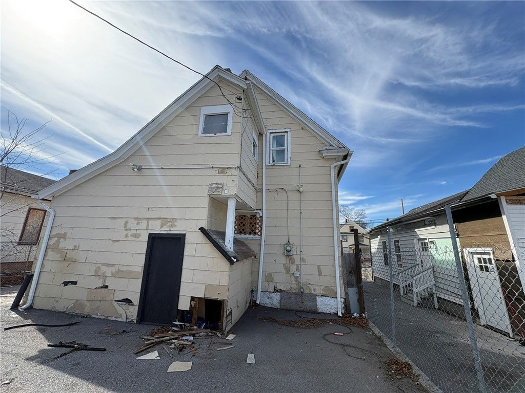 Photo of 1358 N Clinton Avenue, Rochester, NY 14621 (MLS # R1666253)