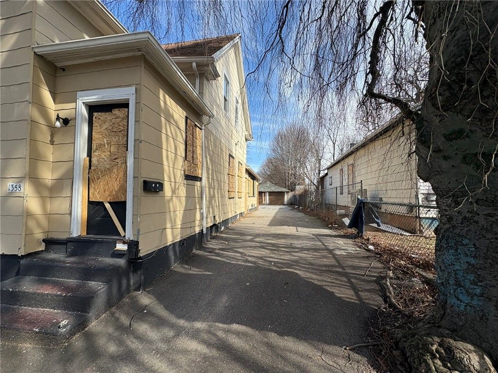 Photo of 1358 N Clinton Avenue, Rochester, NY 14621 (MLS # R1666253)