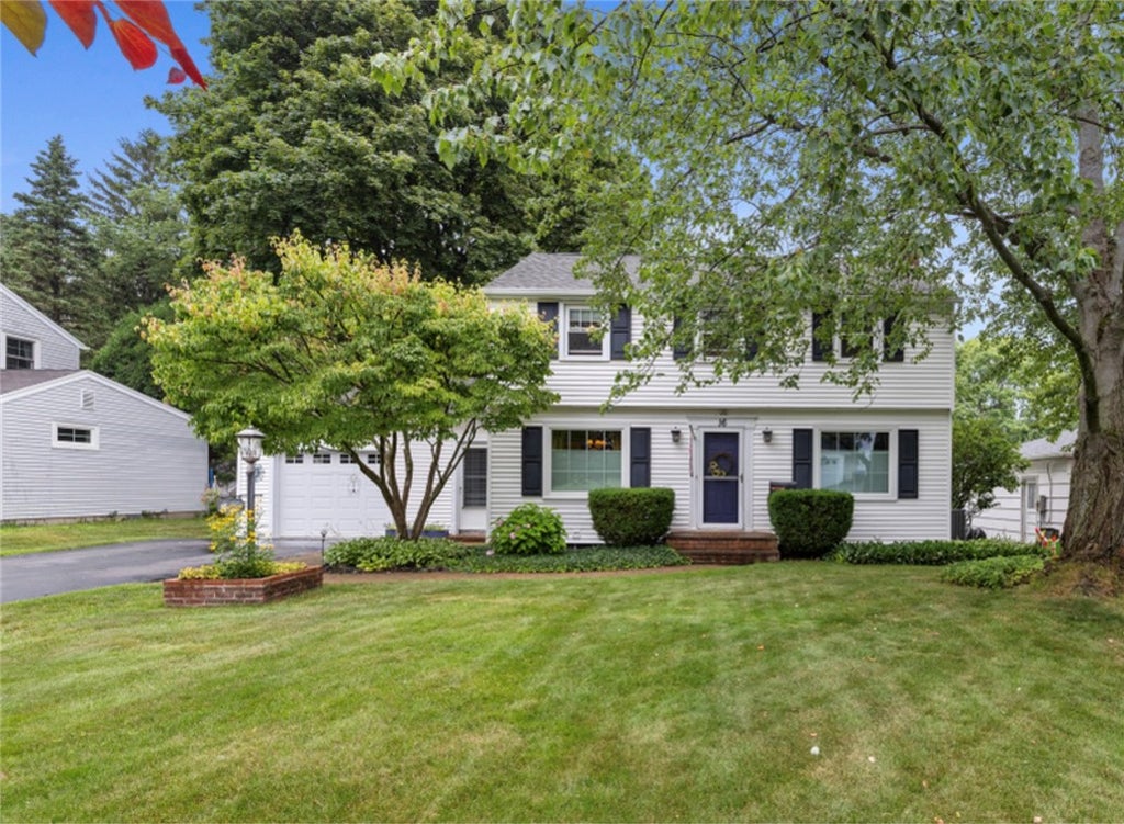 Photo of 16 Oakcrest Drive, Irondequoit, NY 14617 (MLS # R1709894)