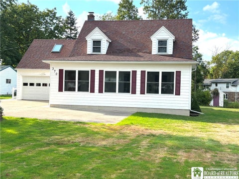 Homes For Sale - 370 Lake Shore Drive West Dr<br/> Dunkirk, NY 14048