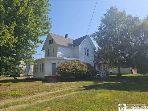 Homes For Sale - 204 N 24th Street<br/> Cattaraugus County, Olean, NY 14760