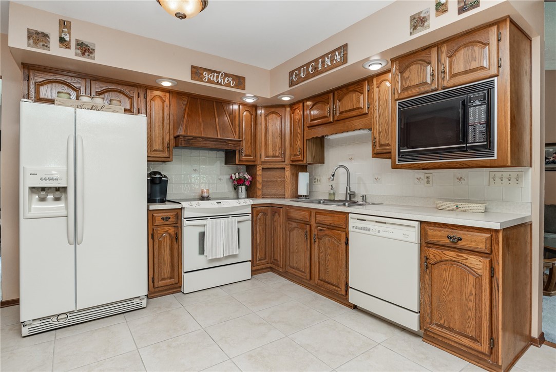 167 North Avenue, Greece, New York image 13