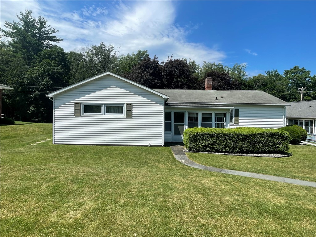 24 Sunset Avenue