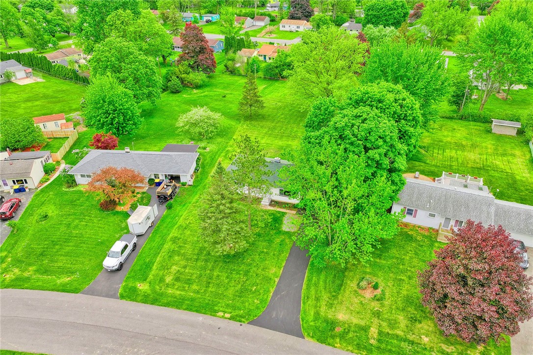 77 Greenbrier Lane, Henrietta, New York image 34