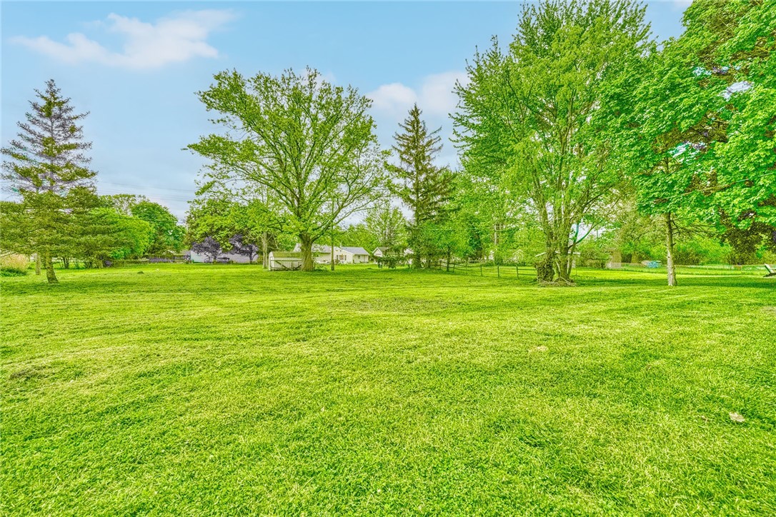 77 Greenbrier Lane, Henrietta, New York image 28