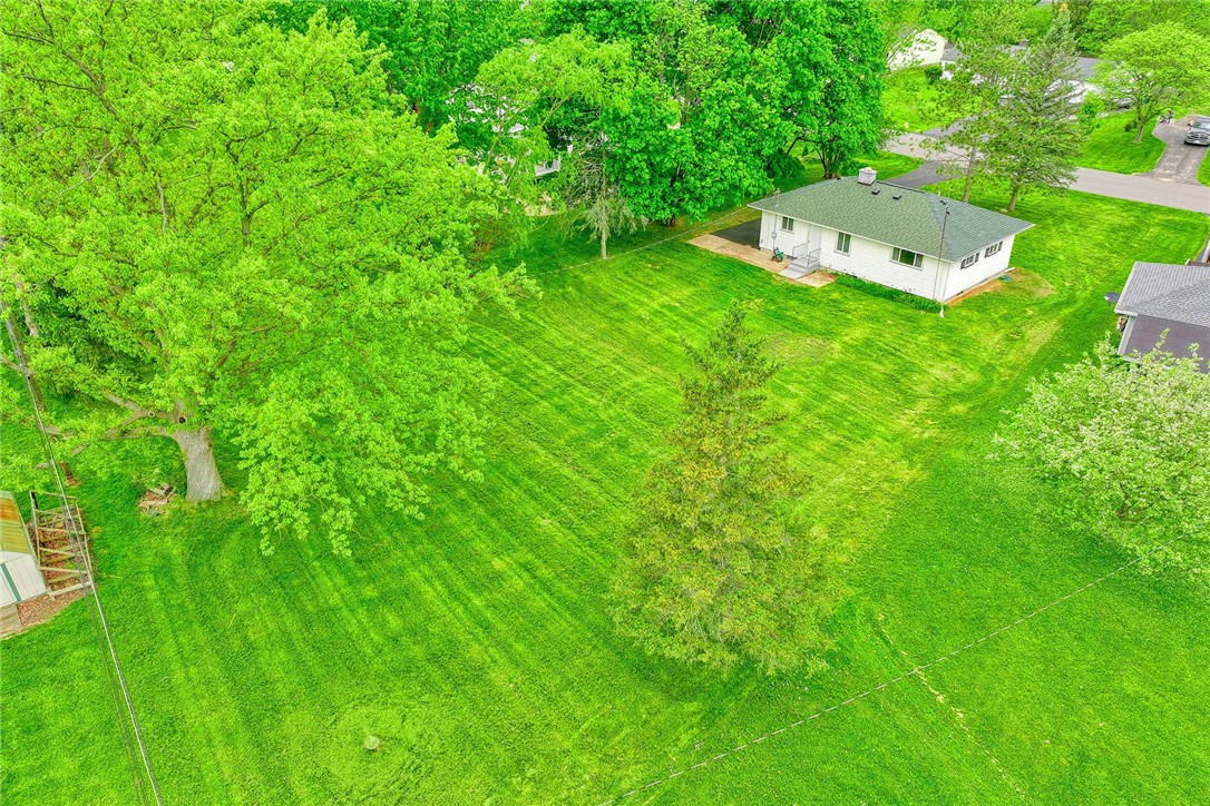 77 Greenbrier Lane, Henrietta, New York image 32