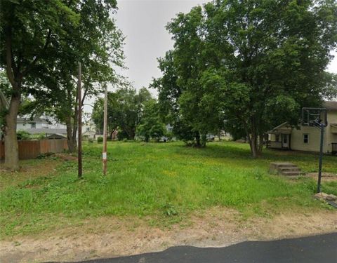 Vacant Land For Sale - 474 Longwell Avenue<br/> Big Flats, NY 14814