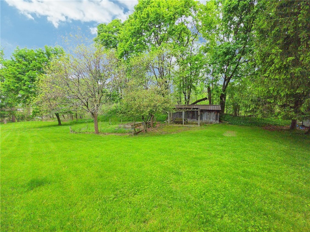 7 Hillview Drive
