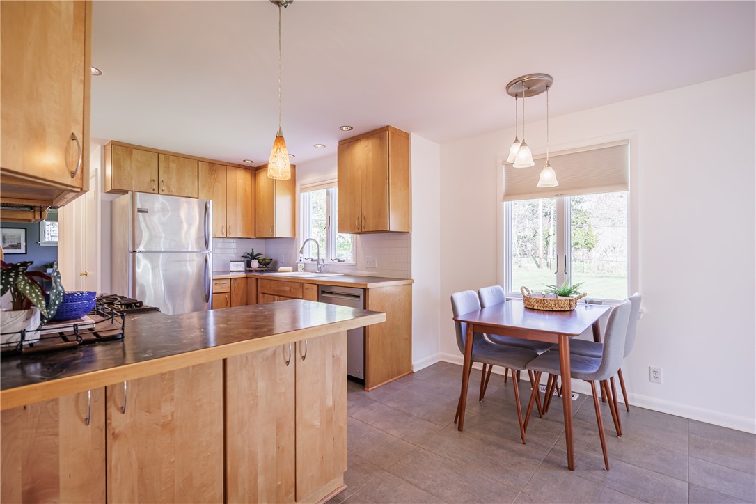 141 Highledge Drive