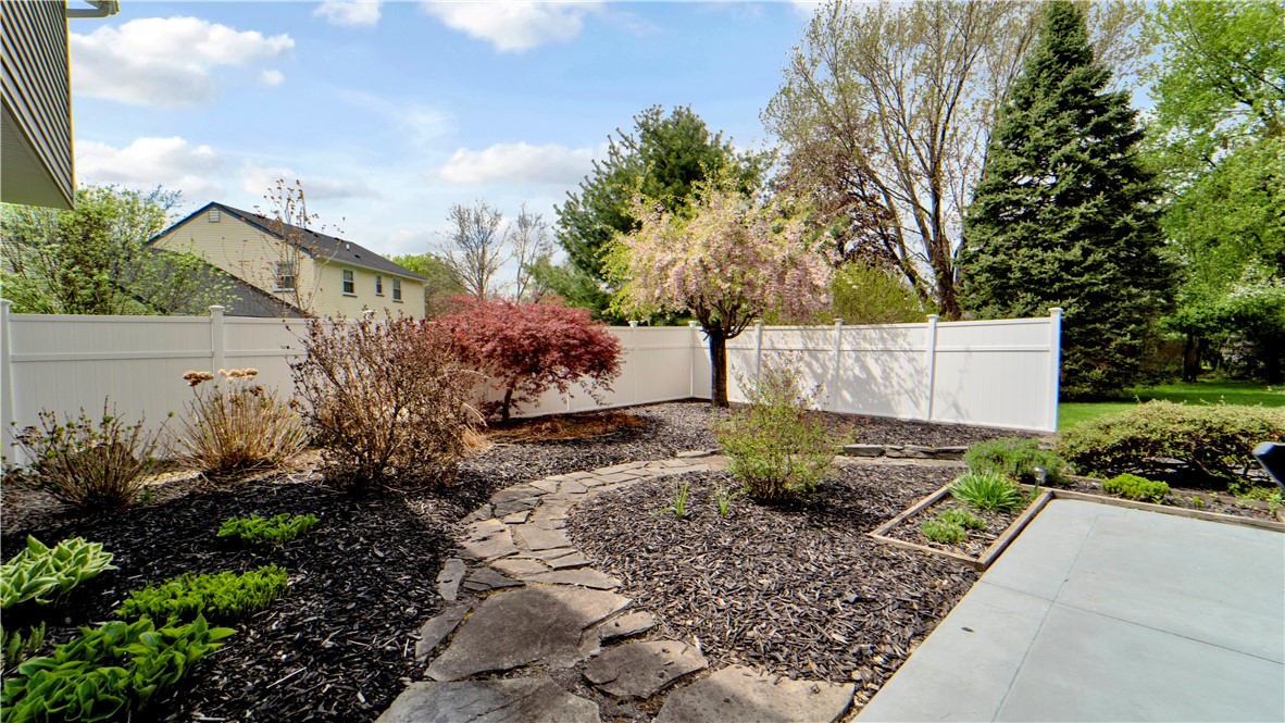 21 Rolling Meadows Way, Penfield, New York image 47