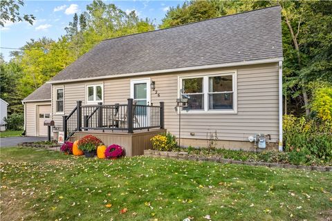 226 Charlotte Street Newark NY 14513