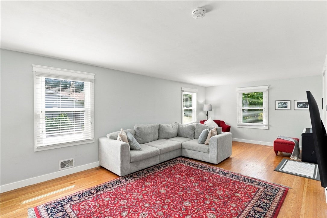 33 Harper Drive