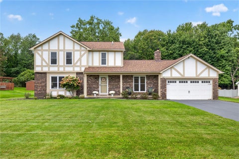 Homes For Sale - 517 Sherborne Road<br/> Webster, NY 14580