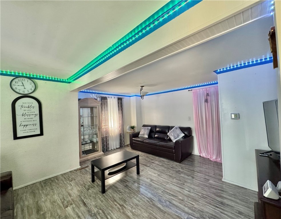 77 Mosley Road, Greece, New York image 6