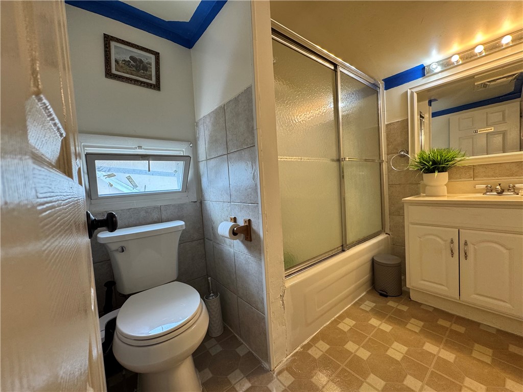 77 Mosley Road, Greece, New York image 17