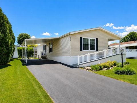 Mobile Home For Sale - 935 Ramada Drive<br/> Victor, NY 14564