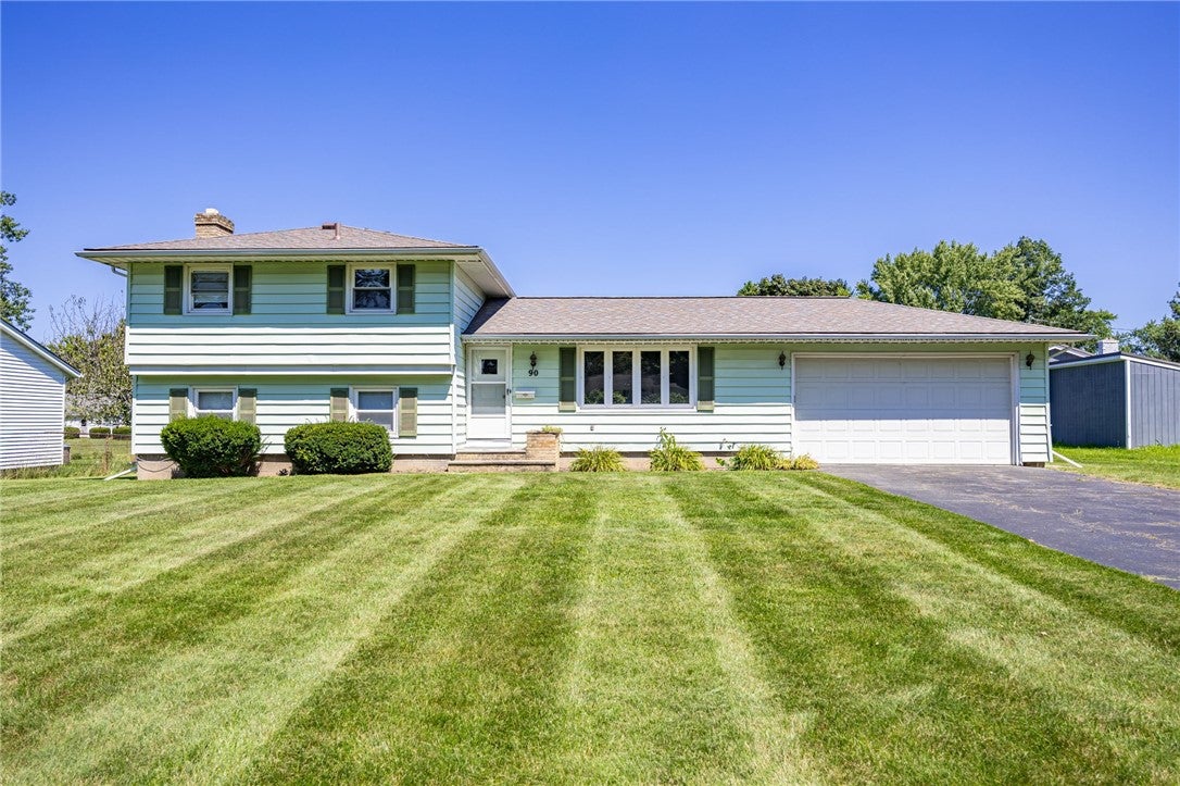 90 Oakbend Lane