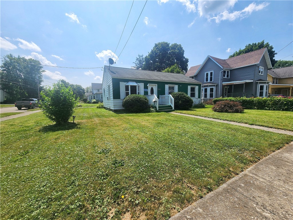 242 Home Street