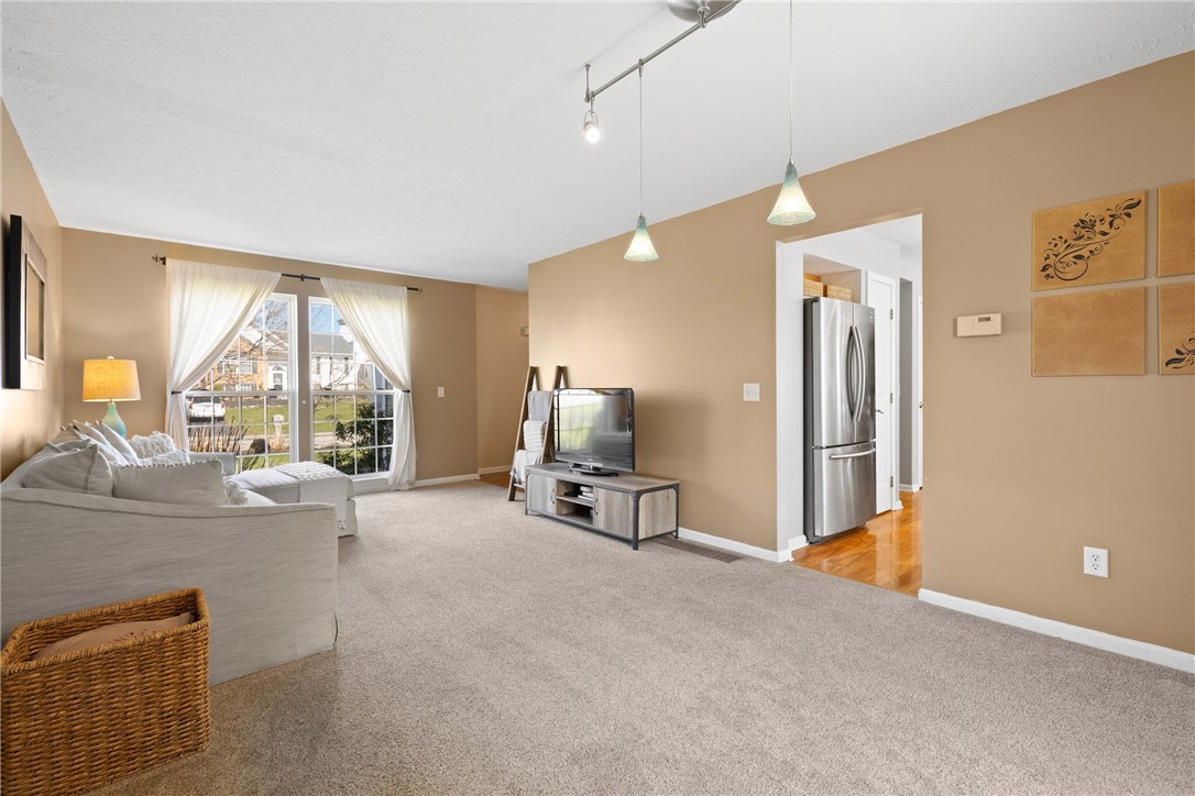 3225 White Pine Lane, Macedon, New York image 7