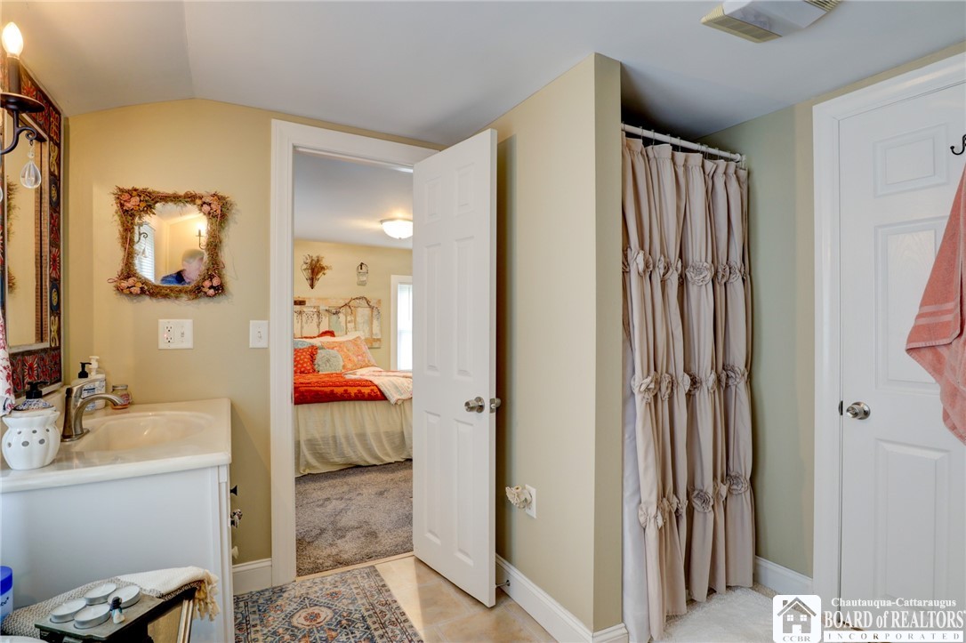 2388 w lake road