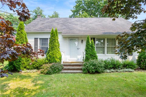 Photo of 6592 Tuckahoe Road, Williamson, NY 14589 (MLS # R1701597)