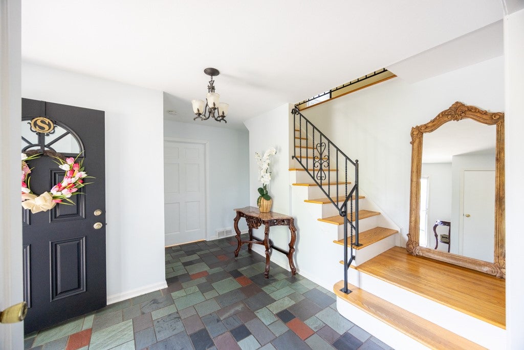 53 Selborne Chase
