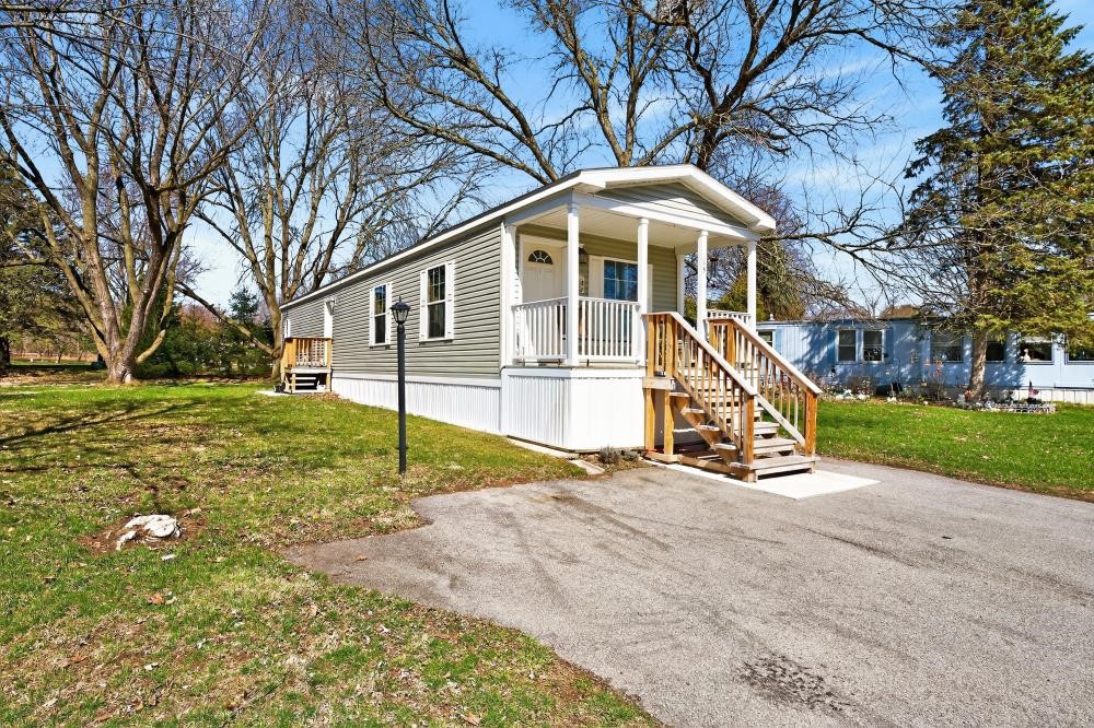 15 Glenview Drive