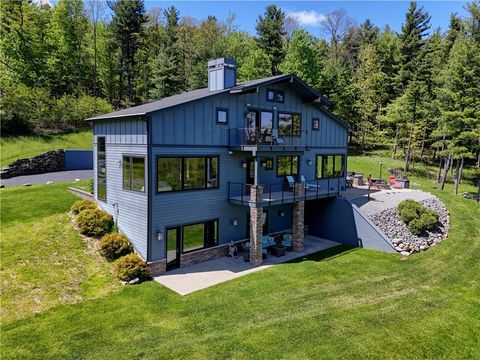 8763 Greyton H Taylor Memorial Drive Hammondsport NY 14840