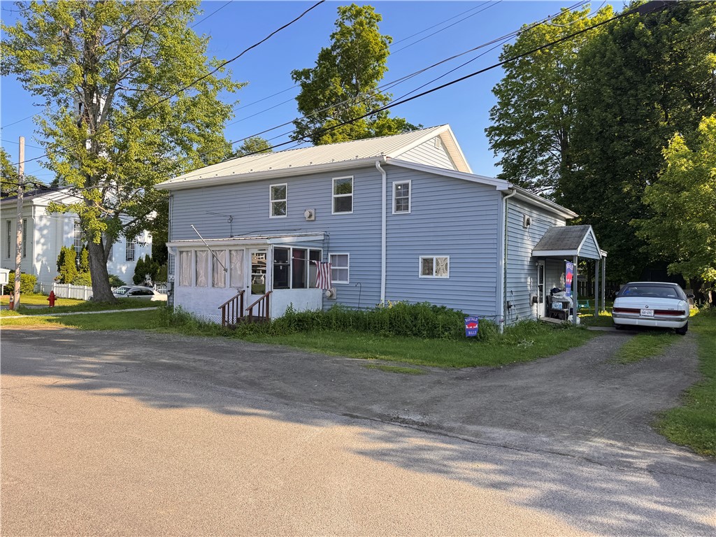 207 Church Street