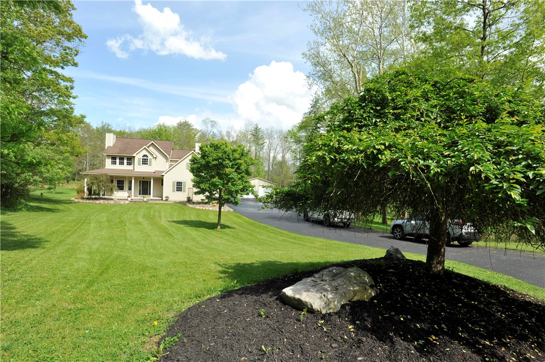 90 Davenport Road, Big Flats, New York image 3