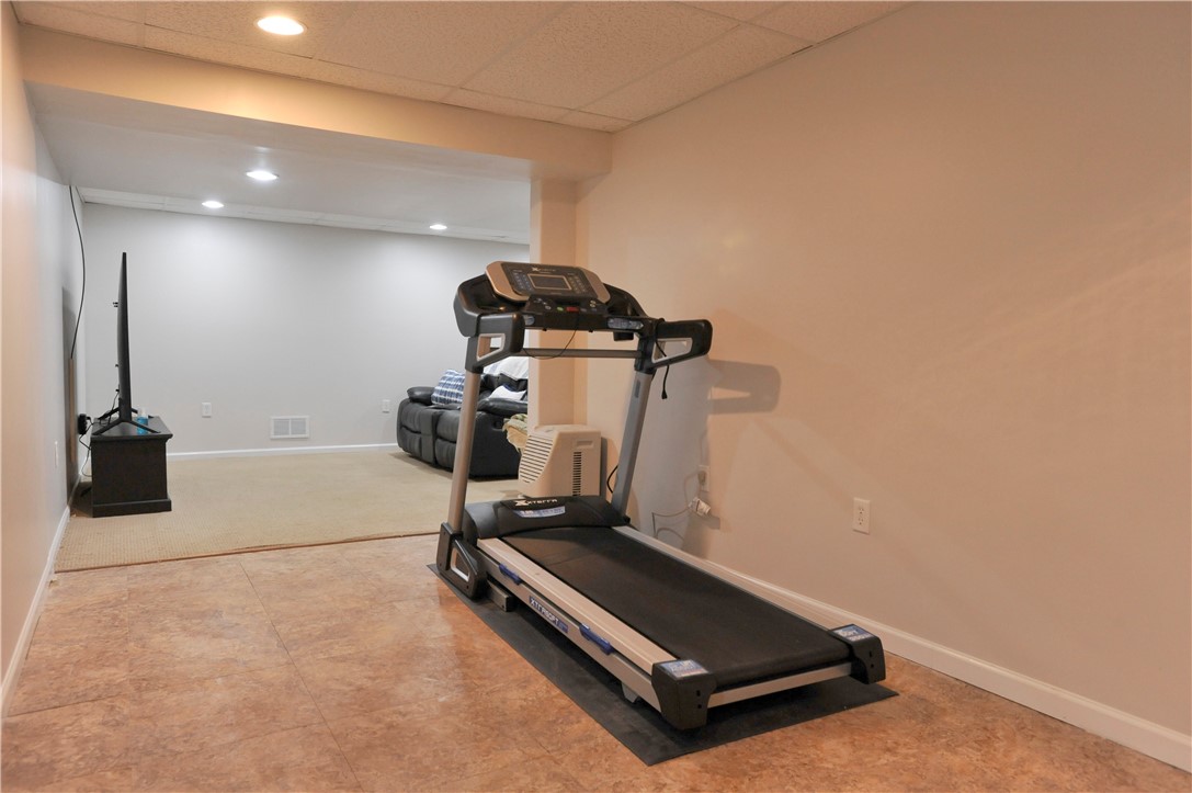 90 Davenport Road, Big Flats, New York image 38