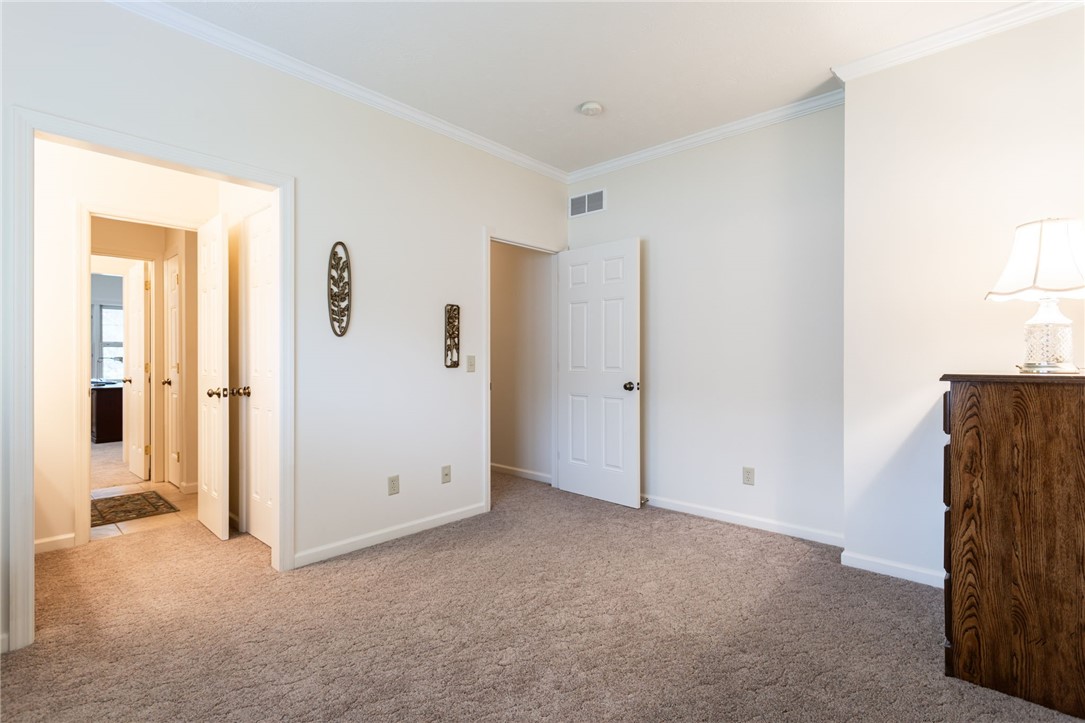 209 Commerce Drive, Avon, New York image 21