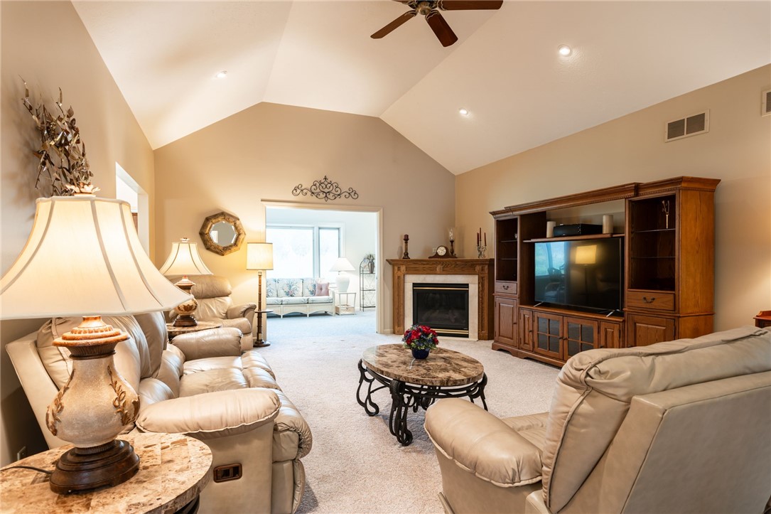 209 Commerce Drive, Avon, New York image 12