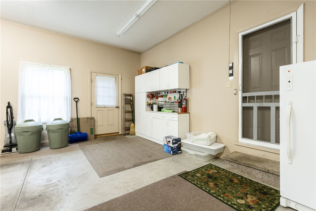 209 Commerce Drive, Avon, New York image 45