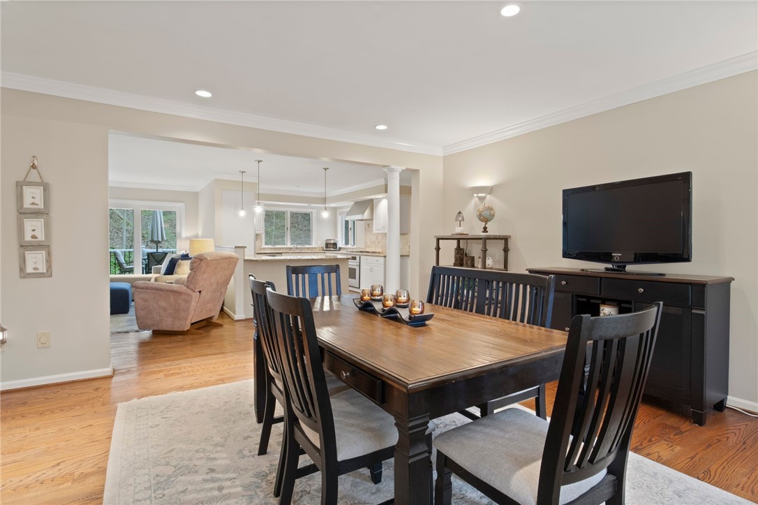 9 Falls View Lane, Penfield, New York image 9